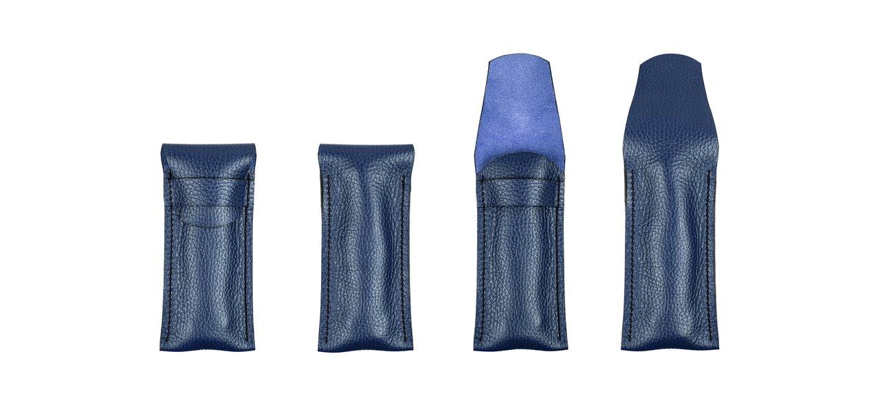 Pochette à couverts en cuir bleu, élégante et protectrice, idéale pour un service haut de gamme.